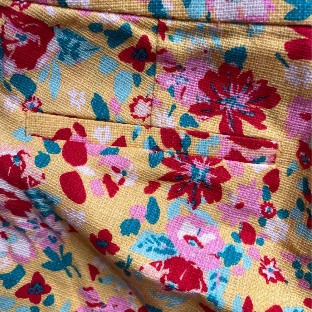 J. Crew Floral High Waist Shorts -size 4 - Picture 6 of 7